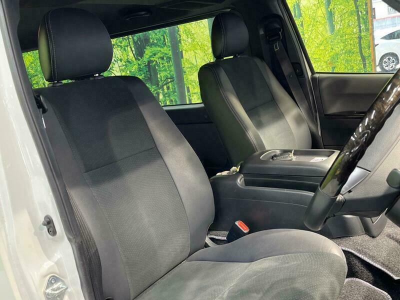HIACE VAN-9