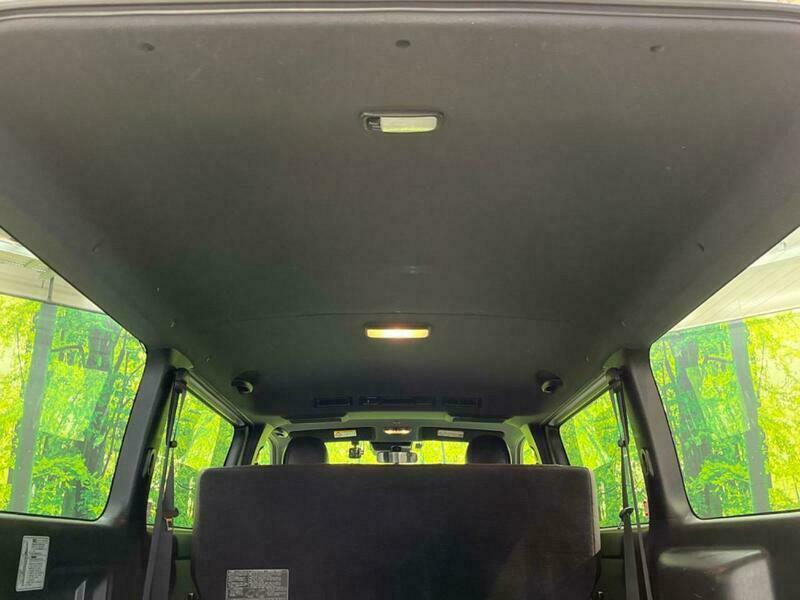 HIACE VAN-47