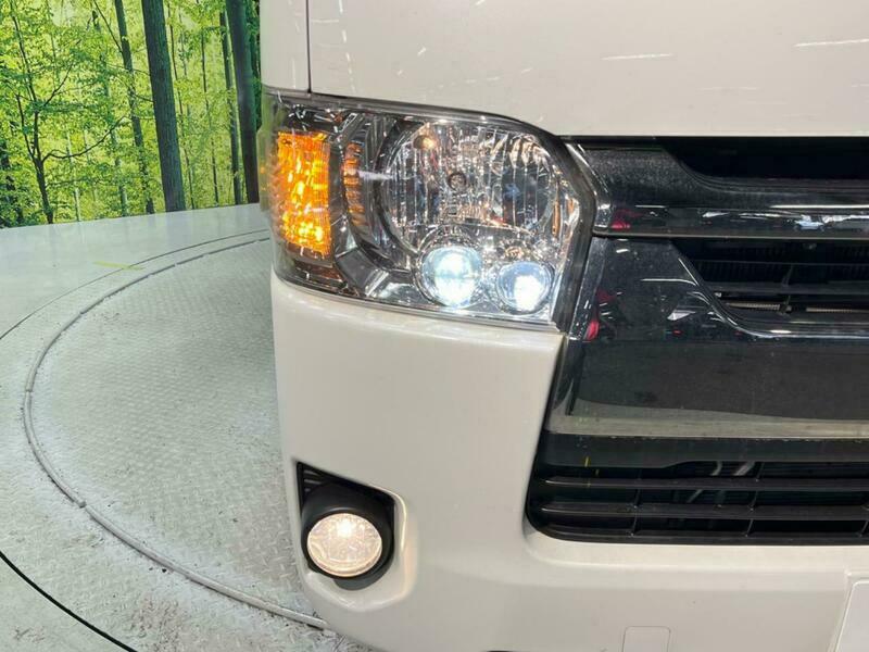 HIACE VAN-37