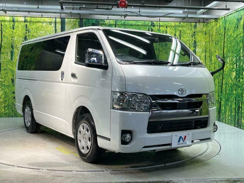 HIACE VAN-51