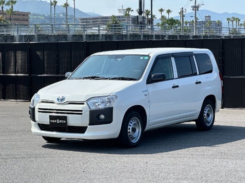 TOYOTA PROBOX VAN