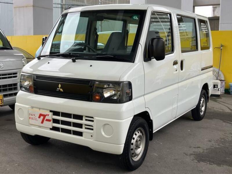 MITSUBISHI MINICAB VAN