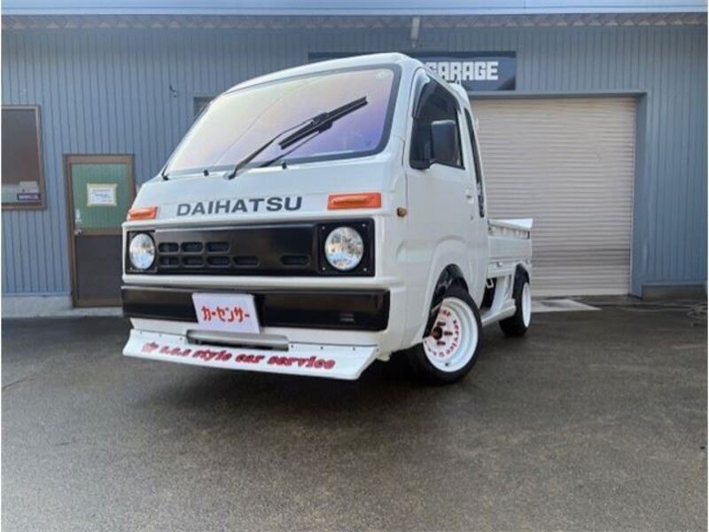 DAIHATSU HIJET TRUCK
