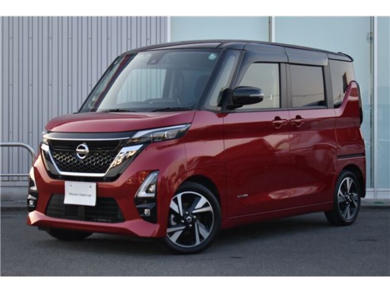 NISSAN ROOX