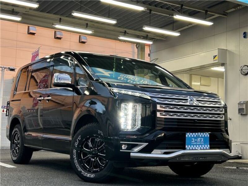 MITSUBISHI DELICA D5