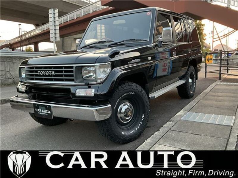 TOYOTA LAND CRUISER PRADO