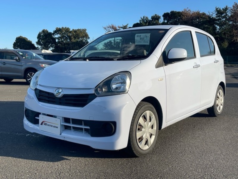 DAIHATSU Mira Es