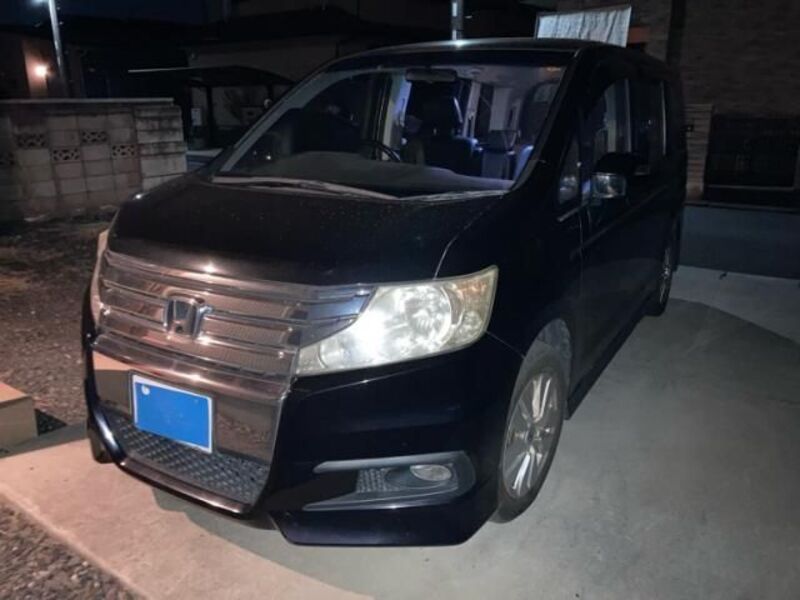 HONDA STEPWAGON SPADA