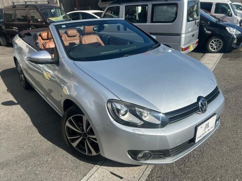 VOLKSWAGEN GOLF CABRIOLET