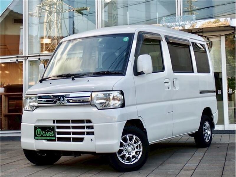 MITSUBISHI MINICAB VAN