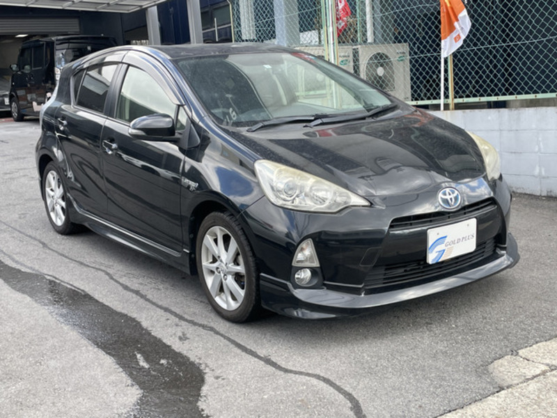 Used 2013 TOYOTA AQUA NHP10 SBI Motor Japan