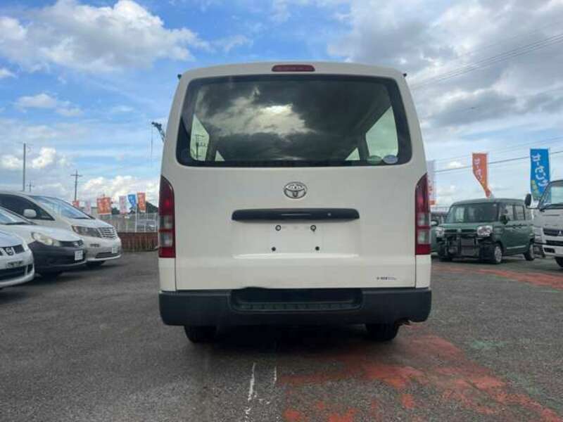 HIACE VAN