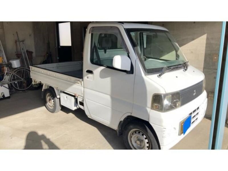 MITSUBISHI MINICAB TRUCK