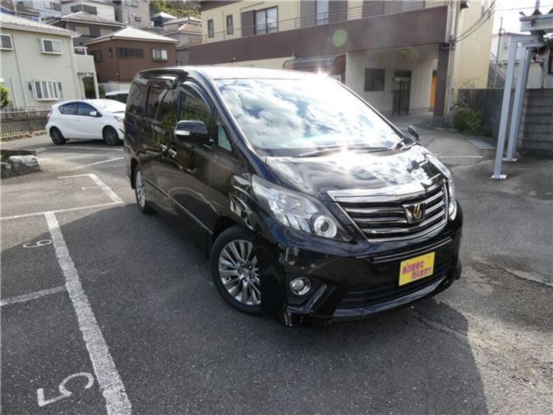 TOYOTA ALPHARD