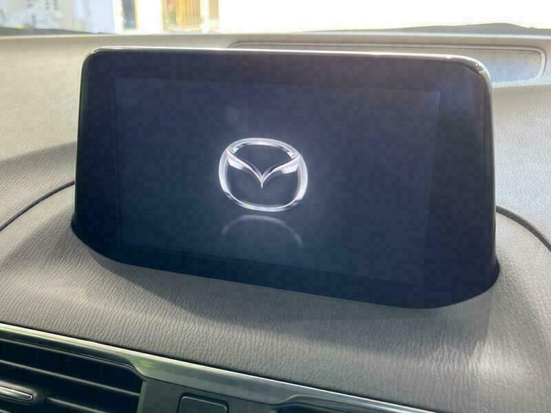 Axela Sport