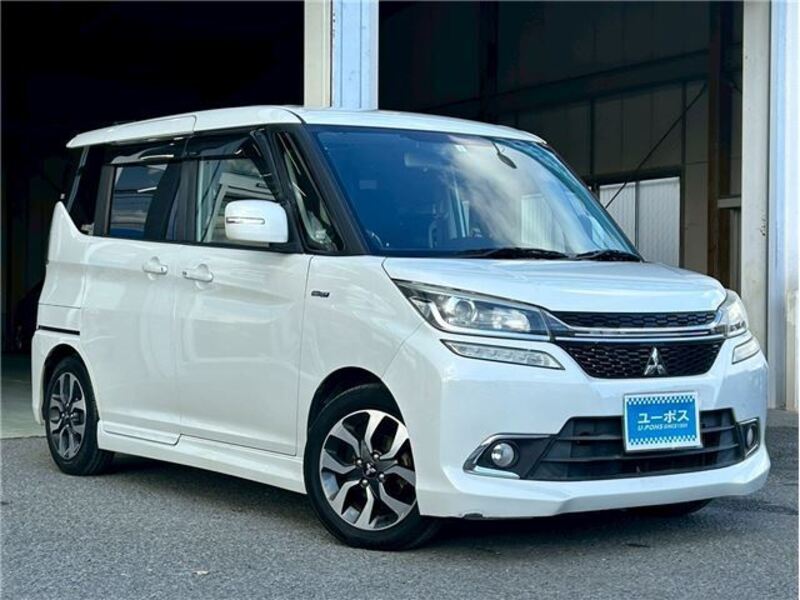 MITSUBISHI DELICA D2