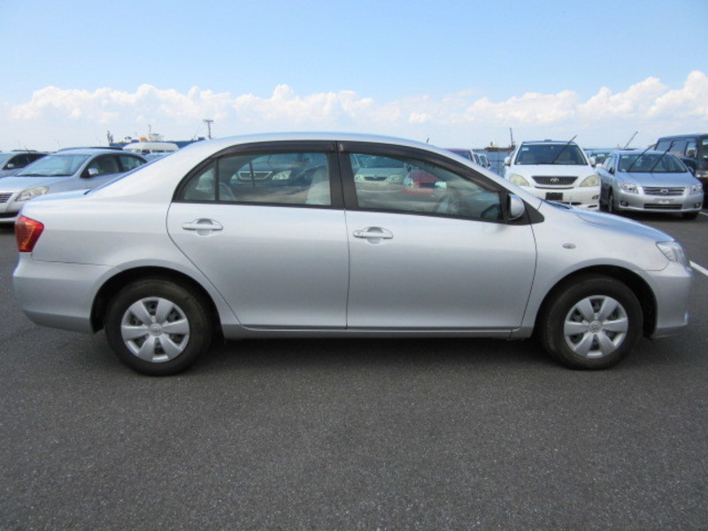 COROLLA AXIO