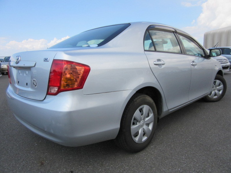 COROLLA AXIO