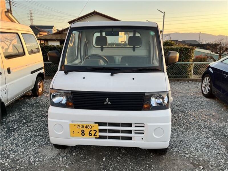 MITSUBISHI MINICAB TRUCK