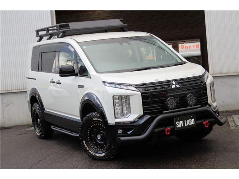 MITSUBISHI DELICA D5
