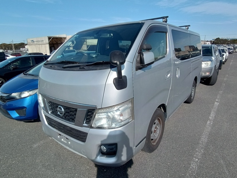 NISSAN NV350 CARAVAN