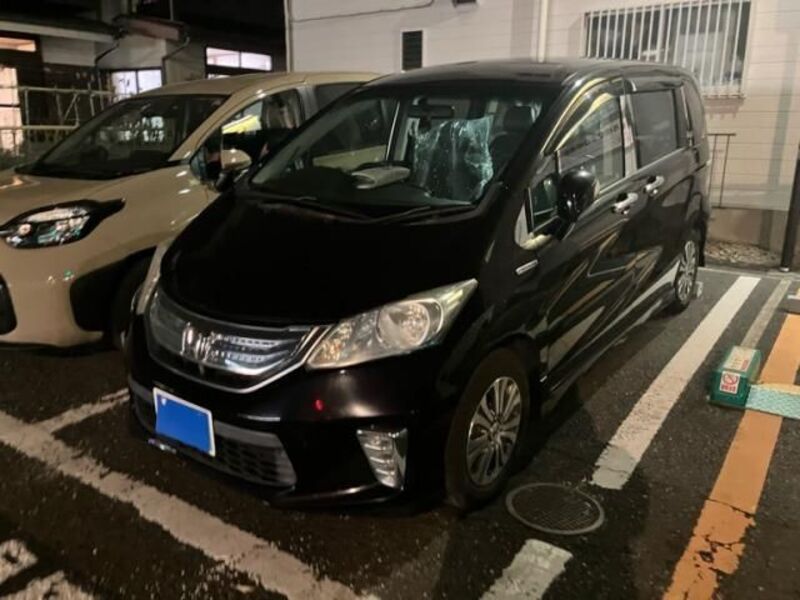 HONDA FREED HYBRID
