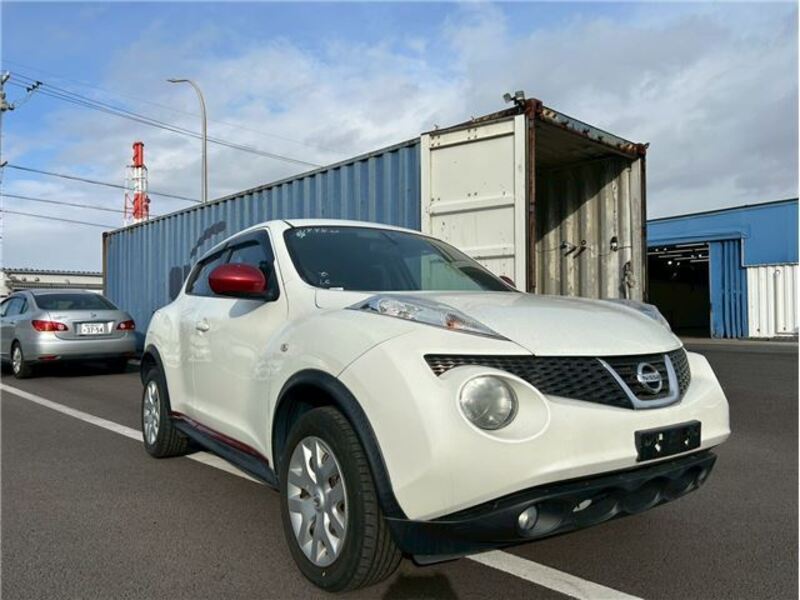 NISSAN JUKE
