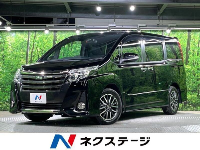 TOYOTA NOAH