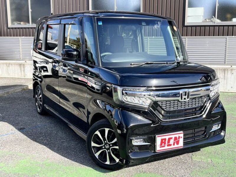 HONDA N BOX CUSTOM