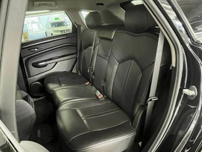 SRX CROSSOVER