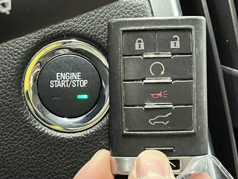 SRX CROSSOVER
