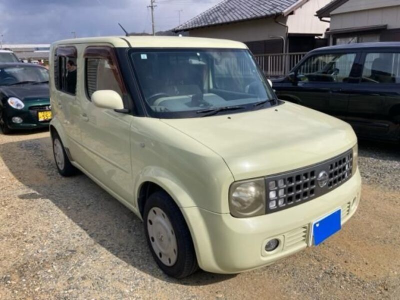 NISSAN CUBE