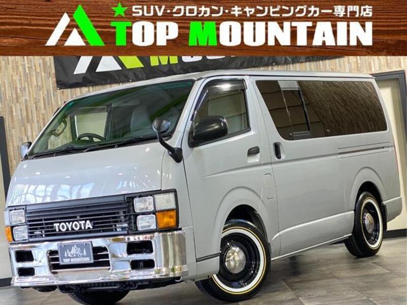 TOYOTA HIACE VAN