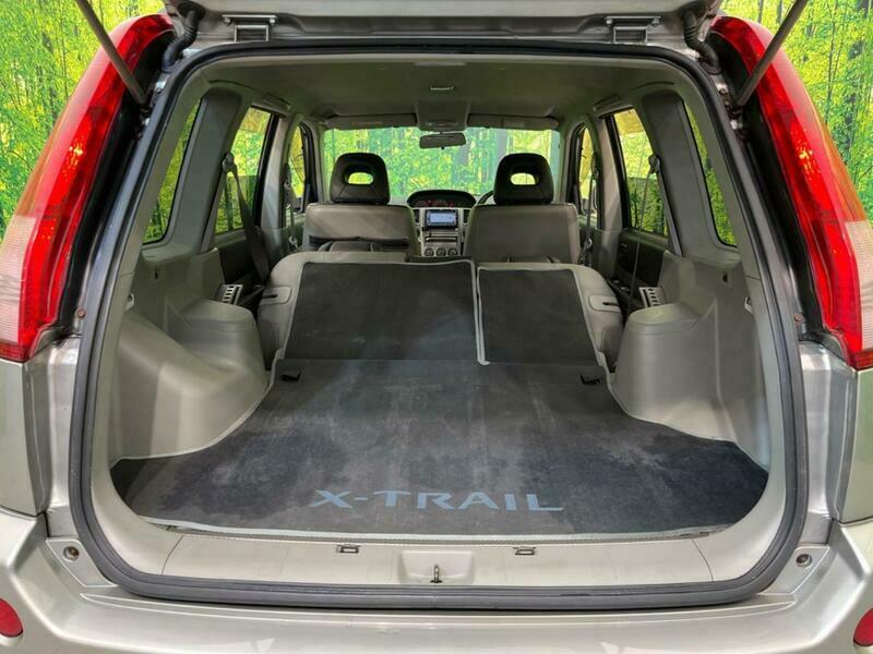 X-TRAIL