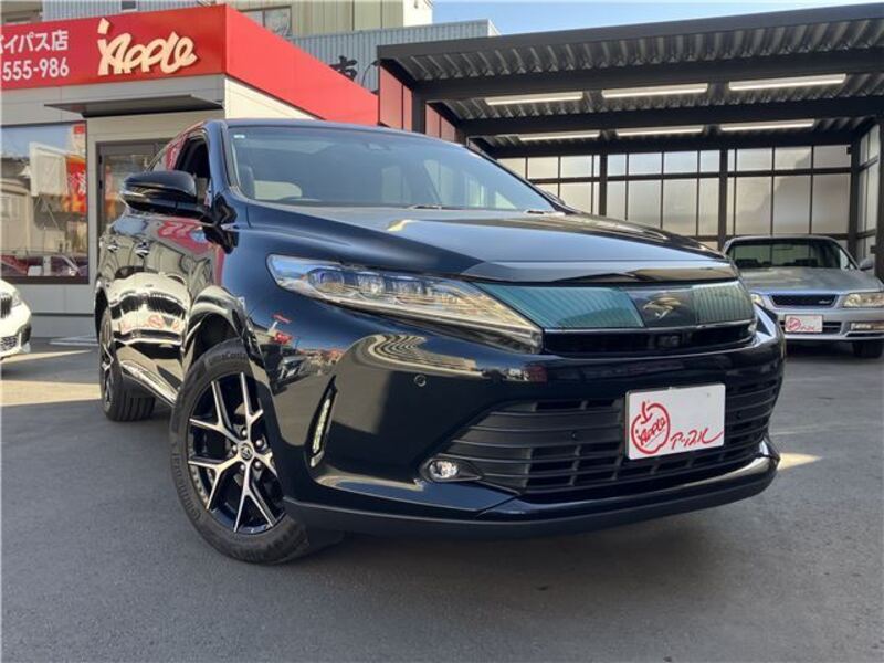 TOYOTA HARRIER