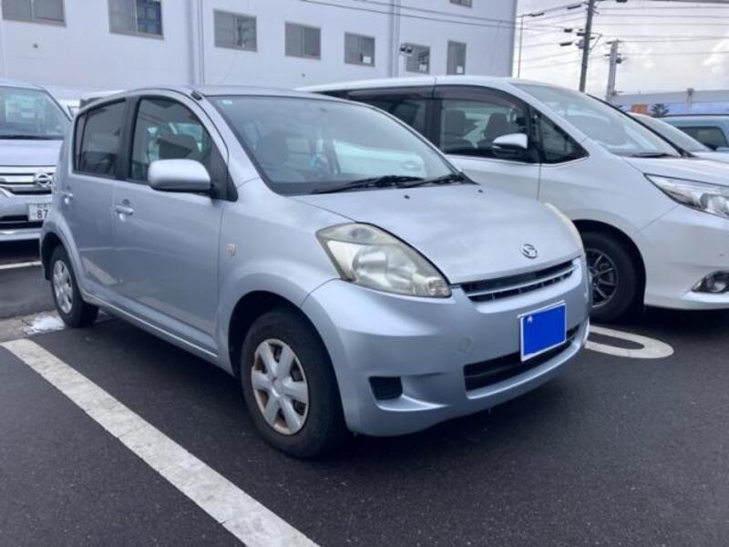 DAIHATSU BOON