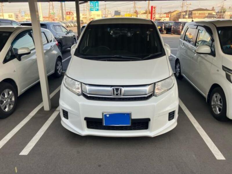 HONDA FREED SPIKE