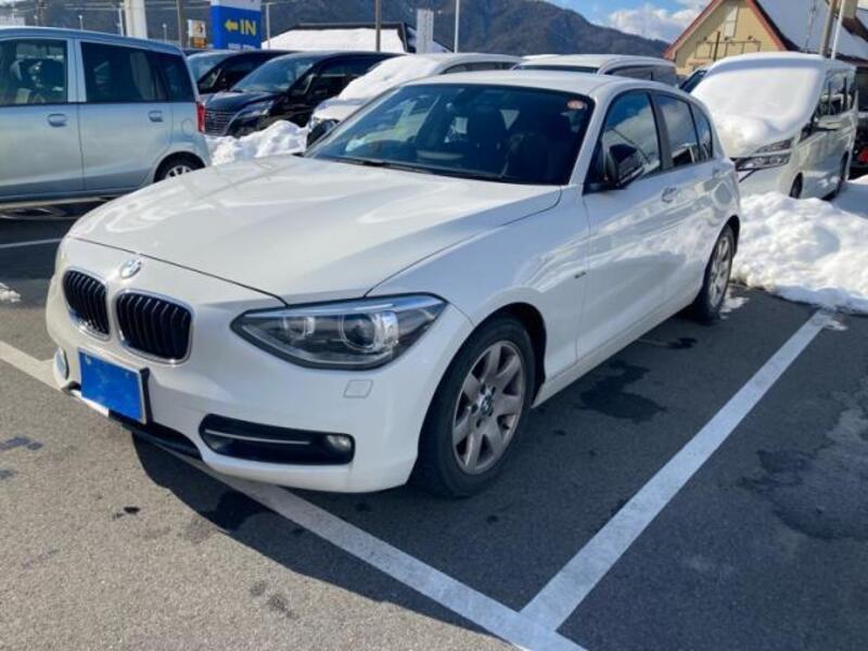 BMW 1 SERIES