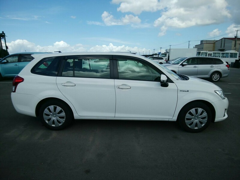 COROLLA FIELDER