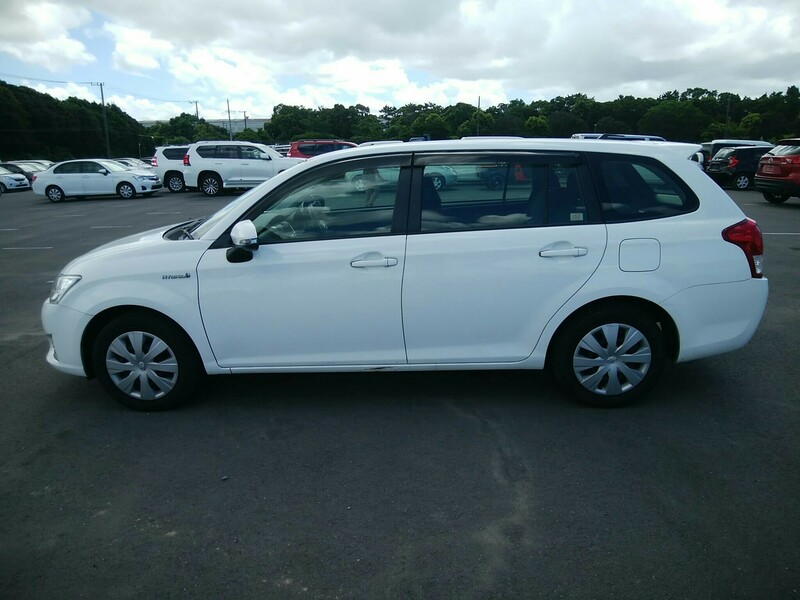 COROLLA FIELDER