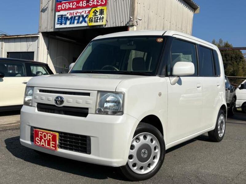 TOYOTA PIXIS SPACE