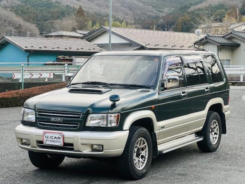 ISUZU BIGHORN