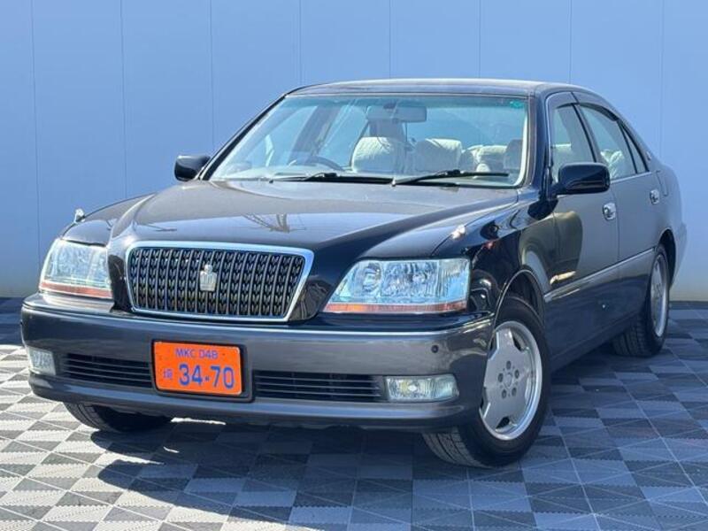 TOYOTA CROWN MAJESTA