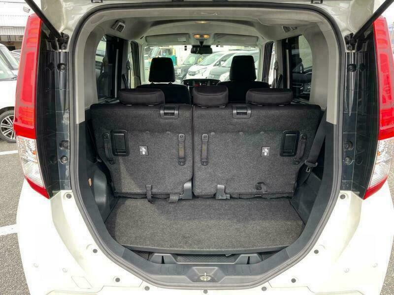ROOMY