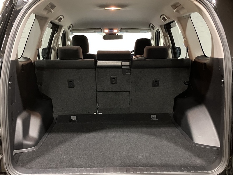 LAND CRUISER PRADO-10
