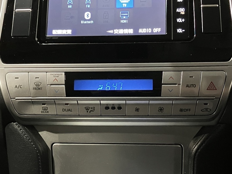 LAND CRUISER PRADO-14