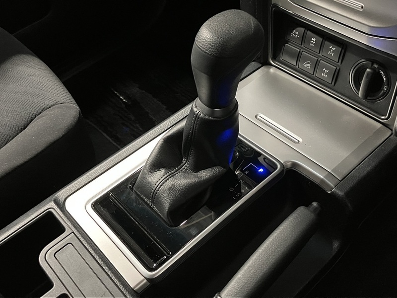 LAND CRUISER PRADO-24