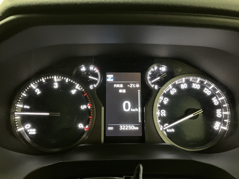 LAND CRUISER PRADO-6