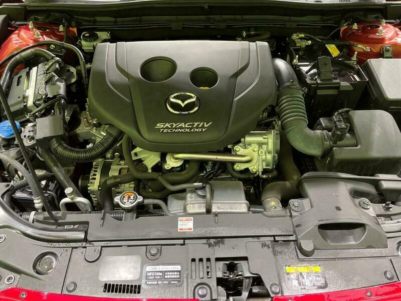 Axela Sport