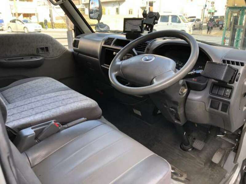 BONGO VAN